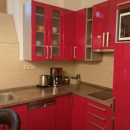 Hanspaulka Garden Apartment *