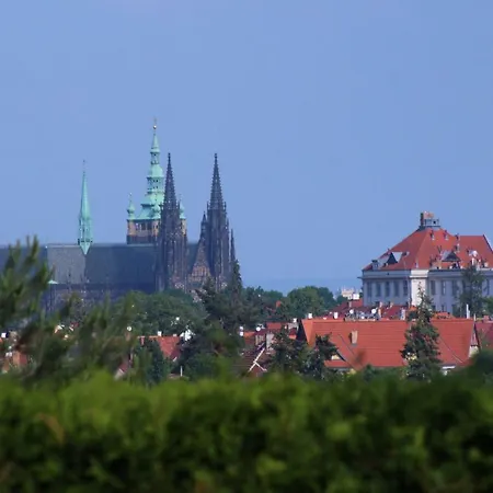 Hanspaulka Garden